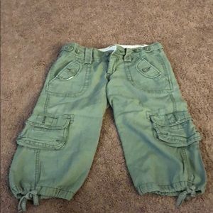 Aeropostale capri’s